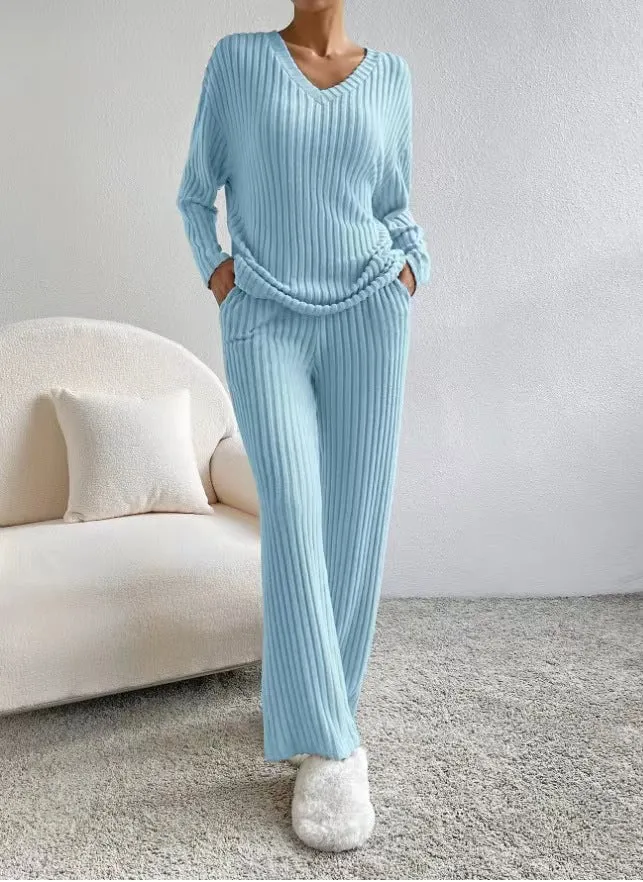 Autumn and Winter New Style: Two-Piece Fashionable and Casual Straight-Leg Pants, Elegant Loose V-Neck Ribbed Knitted Set. Leisure Homewear.C-241011-4