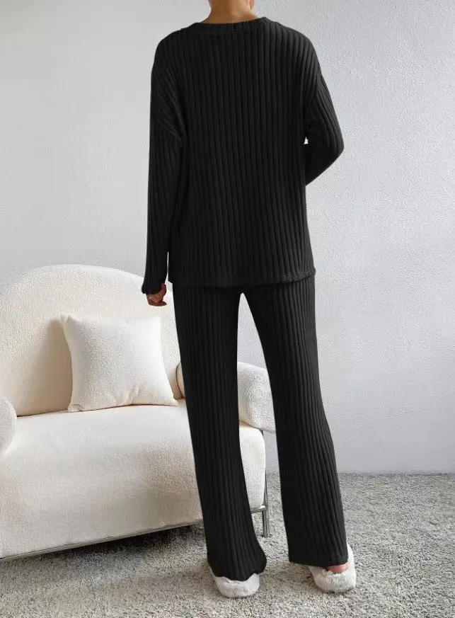 Autumn and Winter New Style: Two-Piece Fashionable and Casual Straight-Leg Pants, Elegant Loose V-Neck Ribbed Knitted Set. Leisure Homewear.C-241011-4