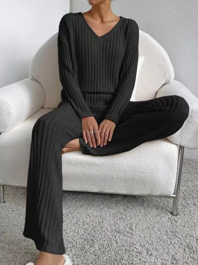 Autumn and Winter New Style: Two-Piece Fashionable and Casual Straight-Leg Pants, Elegant Loose V-Neck Ribbed Knitted Set. Leisure Homewear.C-241011-4