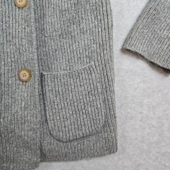 Moda Int'l Women's VTG Gray 100% Lambswool Double Breasted Cardigan Sweater Sz M