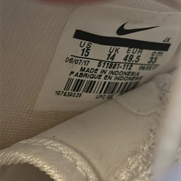 Nike Triple White Roche Runs With Extra Laces