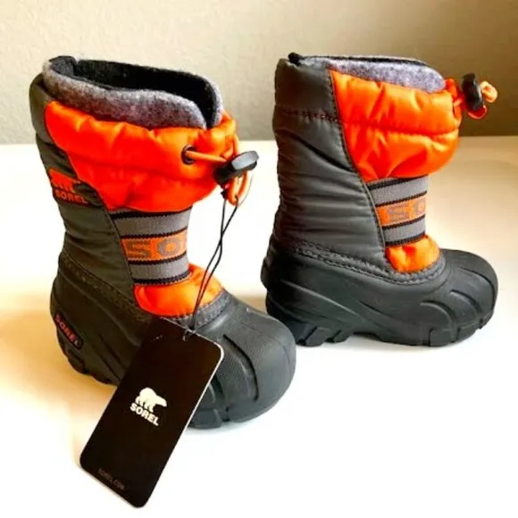 NWT SOREL Toddler Flurry Stomper Mid Calf Waterproof Snow Boot Black/Orange SZ 5