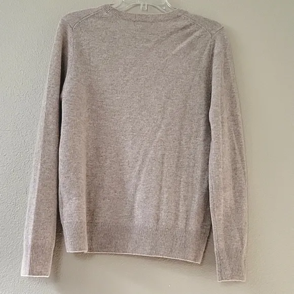 Quince Womens Oatmeal Mongolian 100% Cashmere Crewneck Sweater - Size Medium