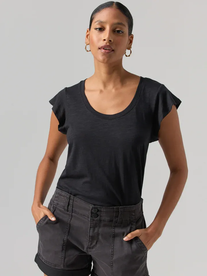 WEST SIDE TEE-BLACK
